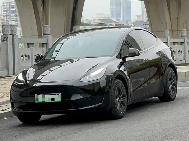 Tesla Model Y 2023 Rear-Wheel Drive Edition