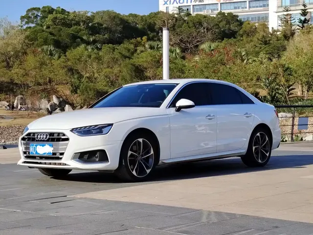 Audi A4L 2022 40 TFSI Fashion Dynamic