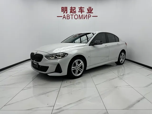 BMW 1 Series 2023 120i M Sport Shadow Edition