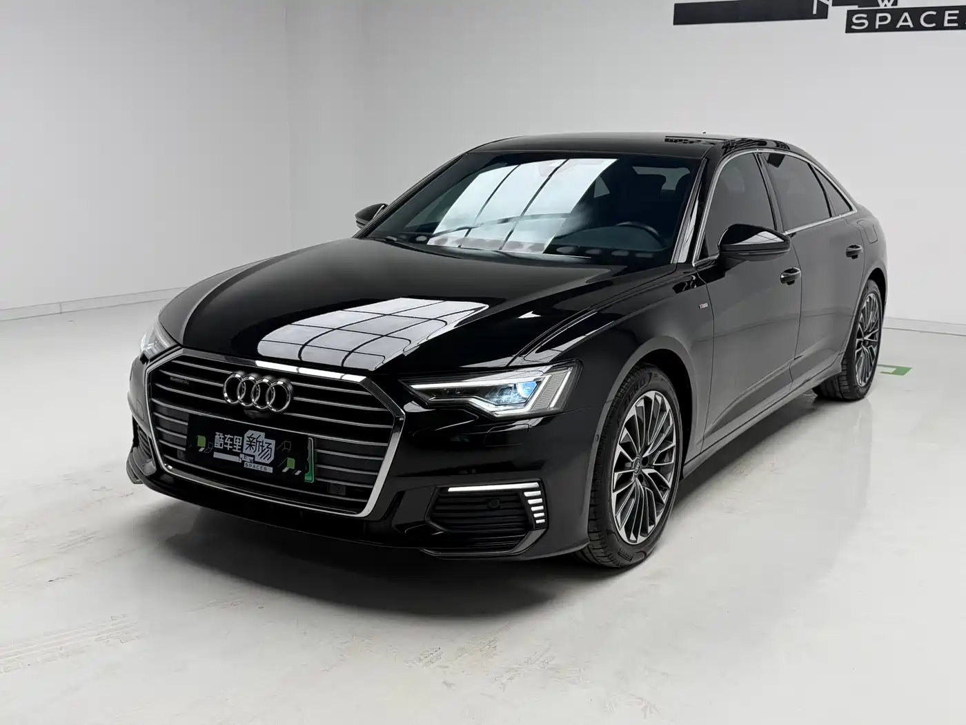 Audi A6L New Energy 2020 55 TFSI e quattro