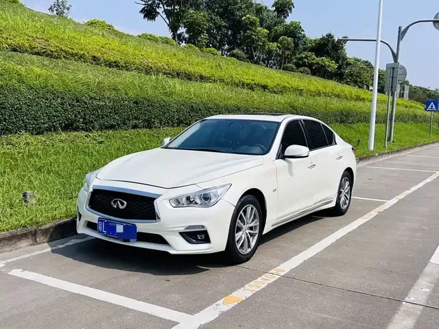 Infiniti Q50L 2018 2.0T Comfort Version China V
