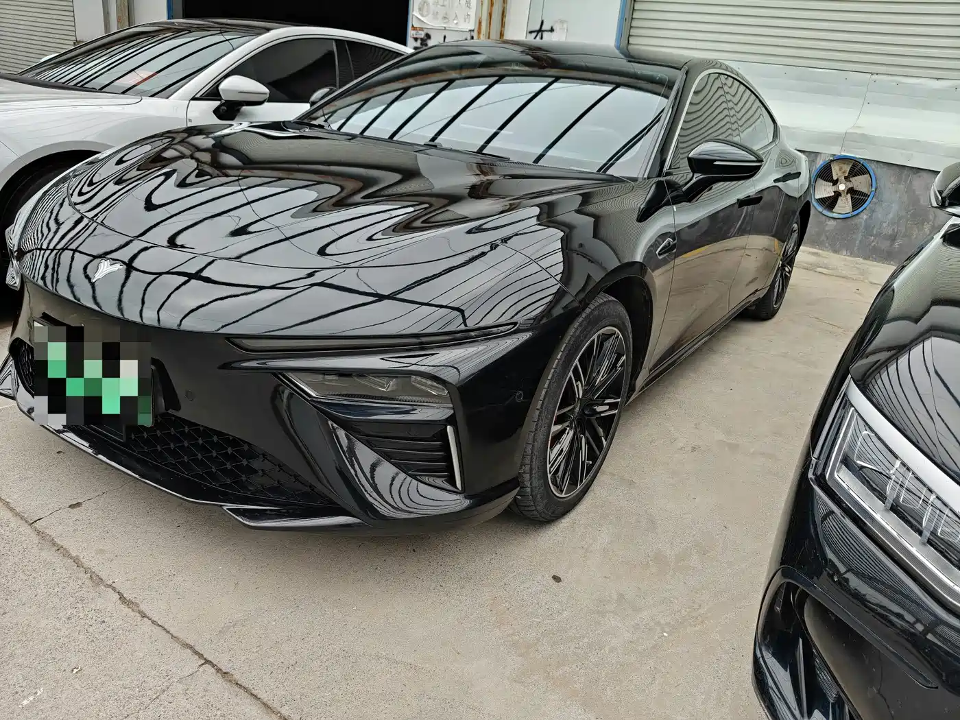 Nezha Auto Nezha S 2022 Model Extended Range 1160km RWD Large Edition