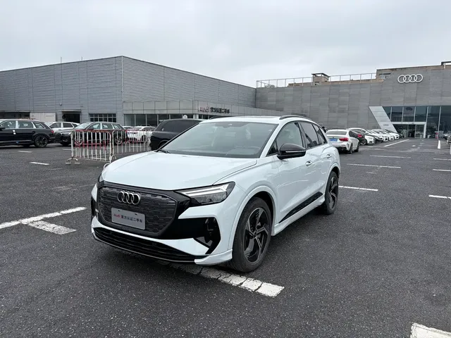 Audi Q4 e-tron 2024 40 e-tron Creation Edition