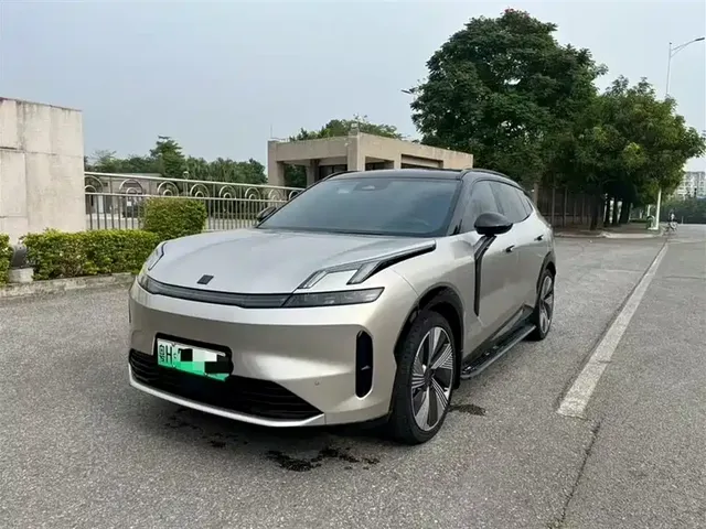 Lynk & Co 08 EM-P 2023 220km 4WD Performance Halo