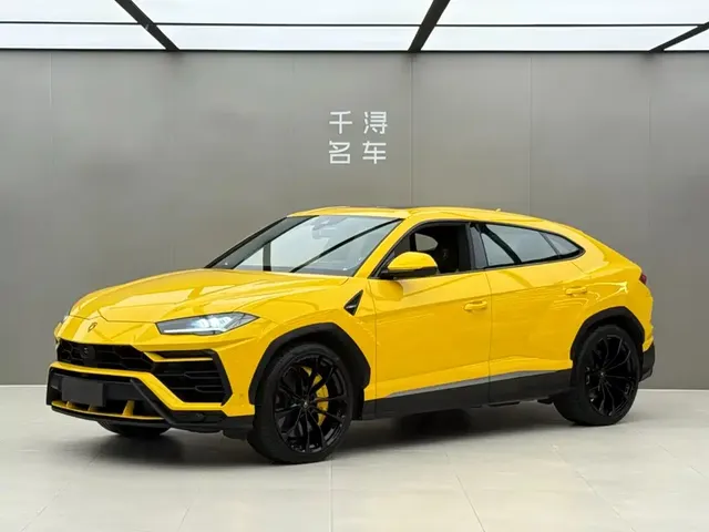 Lamborghini Urus 2021 4.0T V8