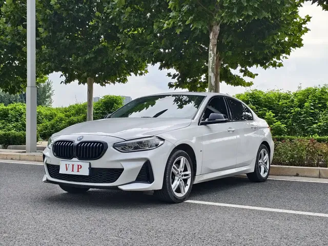 BMW 1 Series 2022 120i M Sport Shadow Edition
