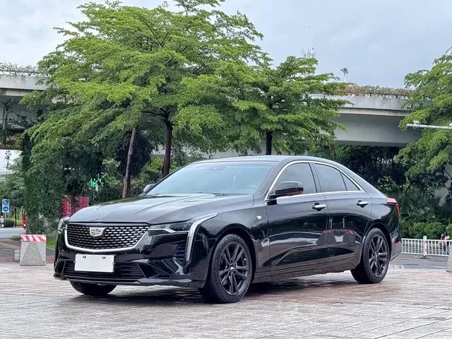 Cadillac CT4 2022 28T Fashion Style