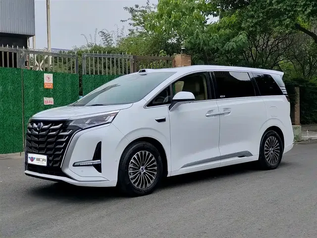 Denza D9 2025 Model DM-i Smart Drive Edition 1020 AWD Flagship