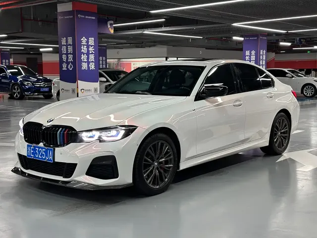 BMW 3 Series 2020 330i M Sport Blackout Package
