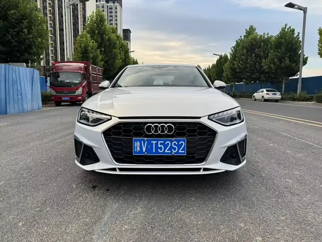 Audi A4L 2020 40 TFSI Fashion Dynamic Edition