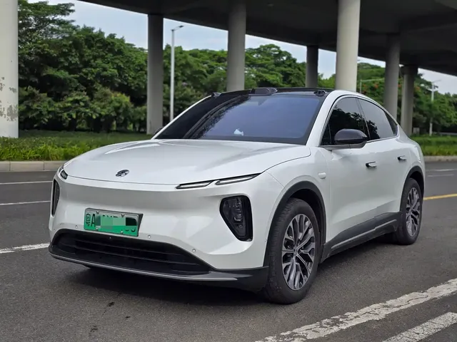 NIO EC6 2024 75kWh