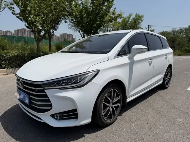 BYD Song MAX 2017 1.5T Auto Smart Luxury 7-Seater