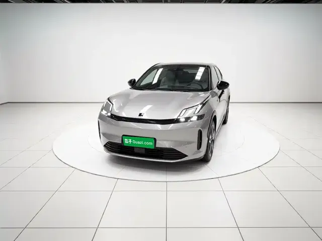 Lynk & Co 08 EM-P 2023 220km 4WD Performance Halo