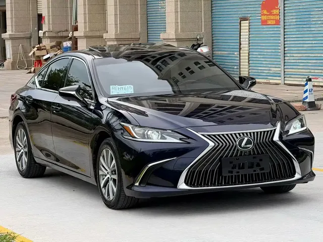 Lexus ES 2020 200 Excellence