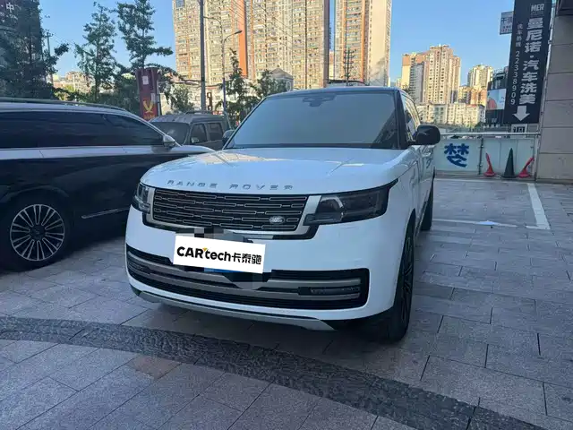 Land Rover Range Rover 2024 3.0 L6 400PS Golden Age Extended 7-Seater