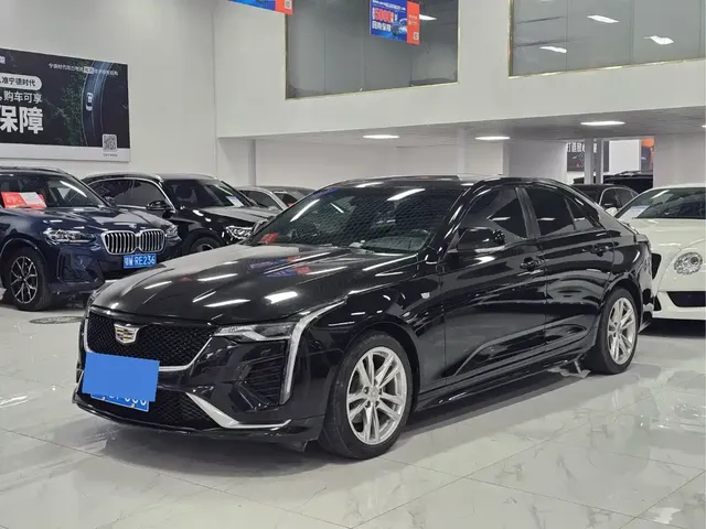 Cadillac CT4 2022 28T Fashion Style