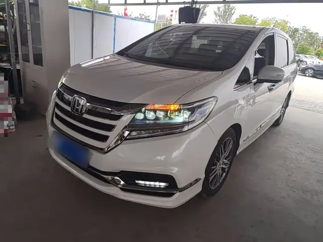 Honda Elysion 2019 2.0L Hybrid Luxury Edition