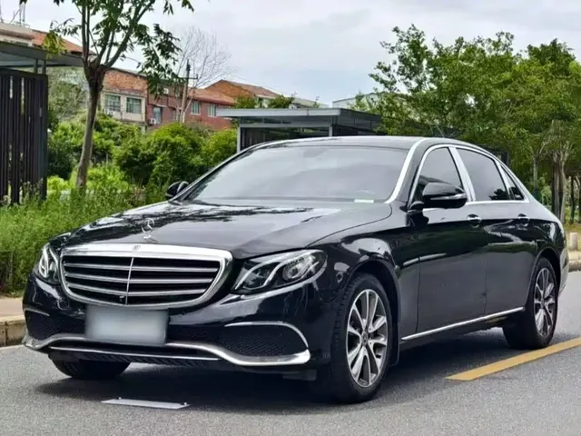 Mercedes-Benz E-Class 2019 E 300 L Luxury