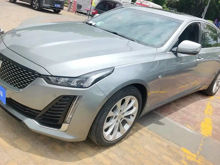 Cadillac CT5 2023 28T Luxury Style (Standard Edition)