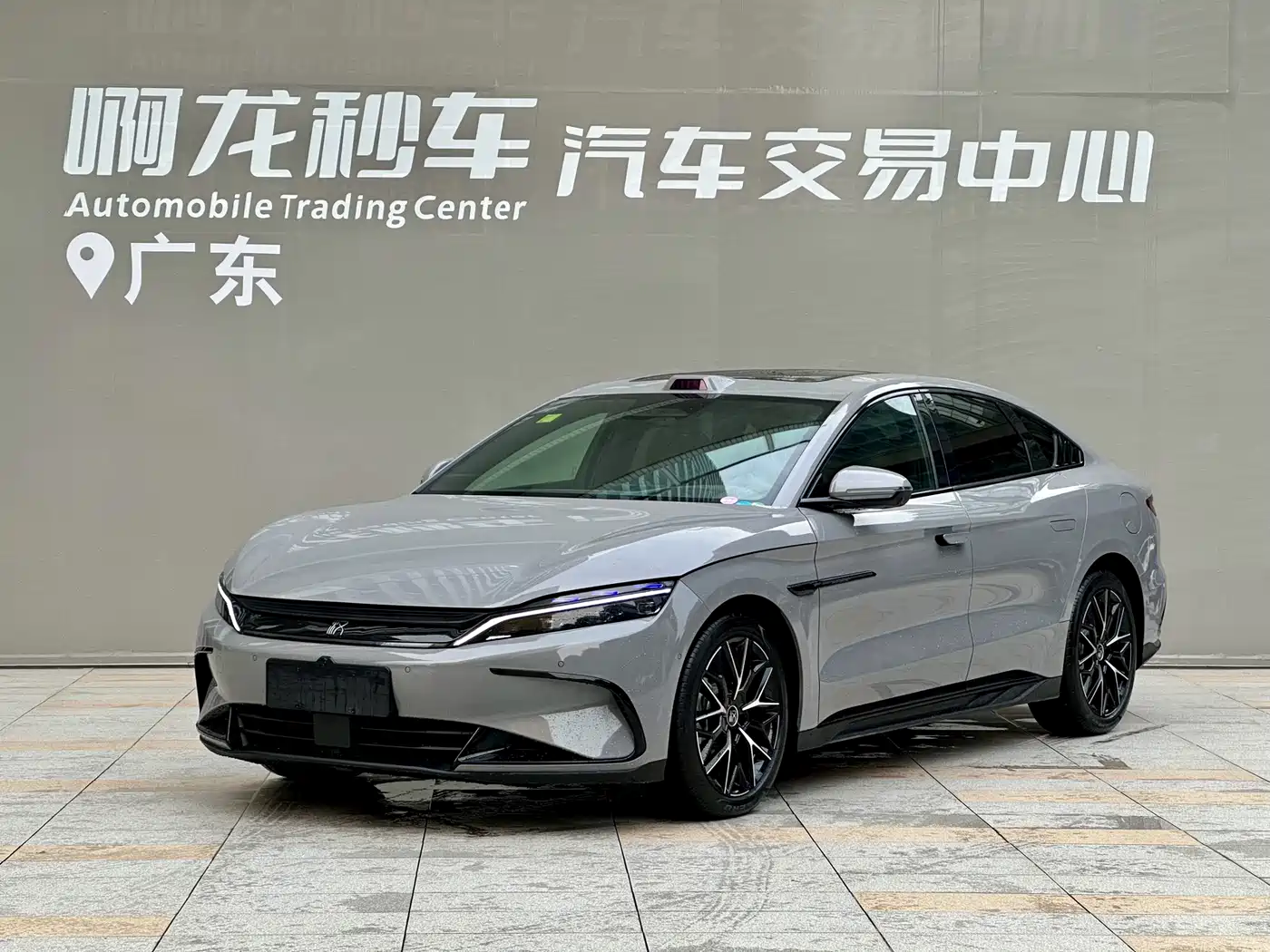 BYD Han 2025 DM-i Smart Drive Edition 125KM Premium