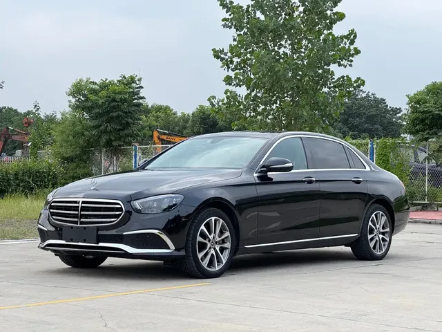 Mercedes-Benz E-Class 2019 E 300 L Fashion
