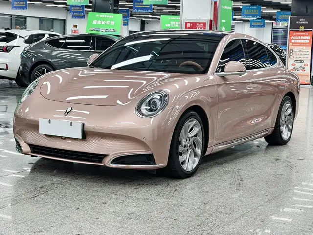 Ora Lightning Cat 2022 555km Premium Edition
