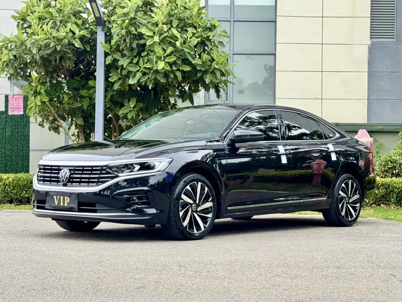 Volkswagen Passat 2023 Facelift 330TSI Elite Edition