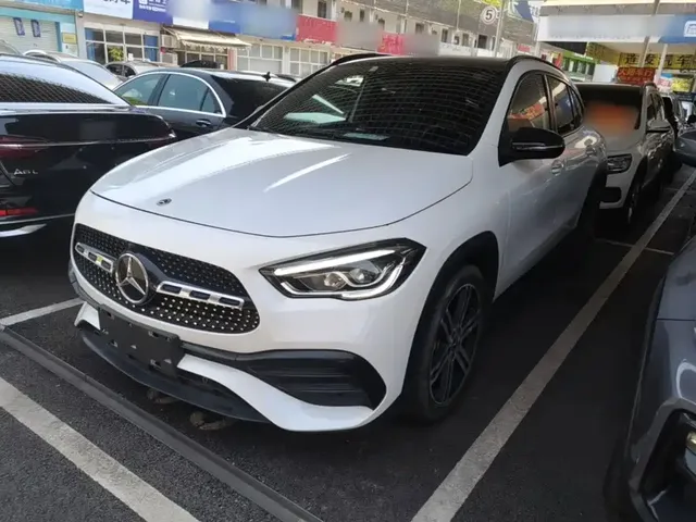 Mercedes-Benz GLA 2020 GLA 200 4MATIC