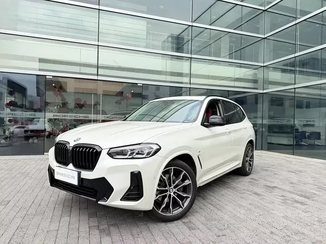 BMW X3 2023 xDrive30i Leading M Night Package