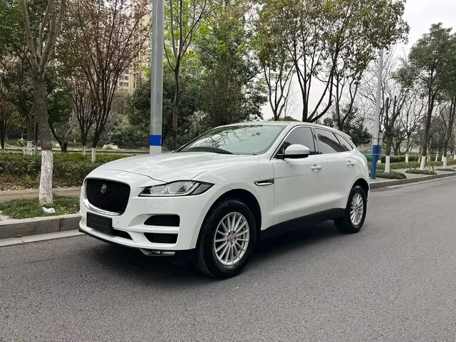 Jaguar F-PACE 2019 2.0T 4WD Urban Premium Edition
