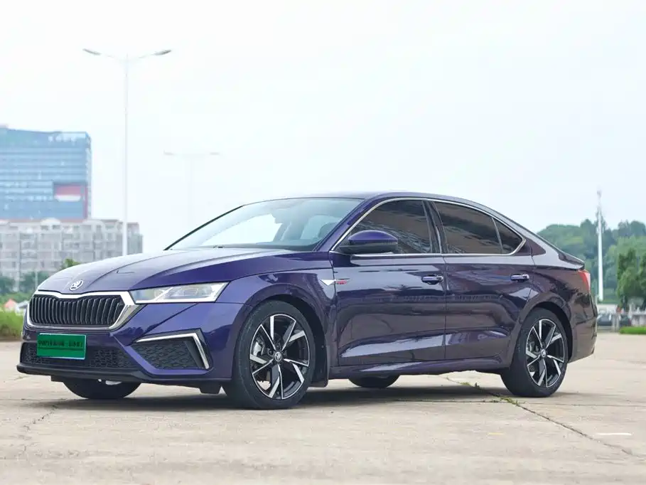 Škoda Octavia 2023 PRO TSI280 Premium Edition