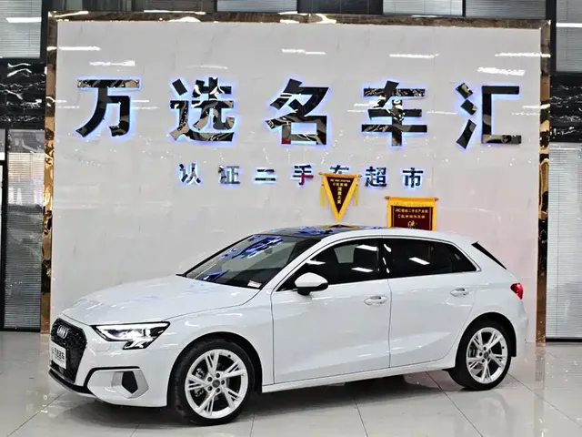 Audi A3 2021 Sportback 35 TFSI Fashion Elegance