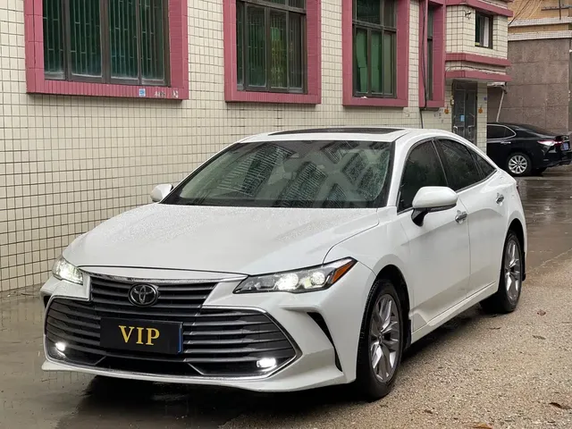 Toyota Avalon 2019 2.0L Luxury Edition (China VI)