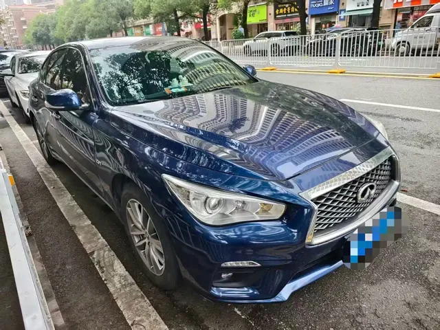 Infiniti Q50L 2018 2.0T Comfort (China VI)