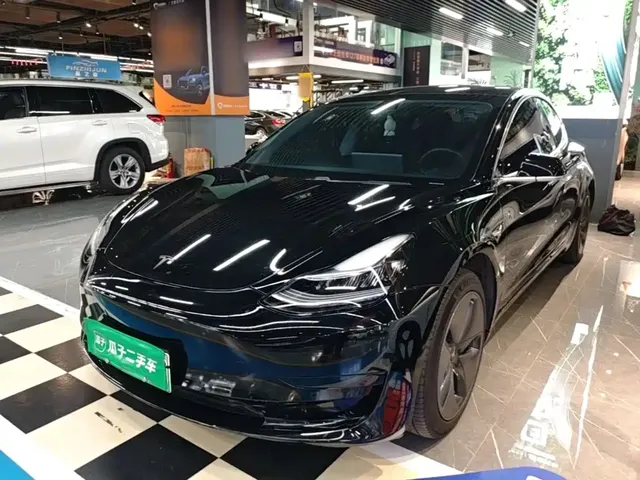 Tesla Model 3 2019 Standard Range Rear-Wheel Drive Upgrade