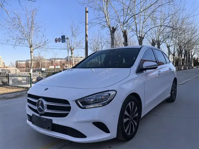 Mercedes-Benz B-Class 2021 B 180 Style