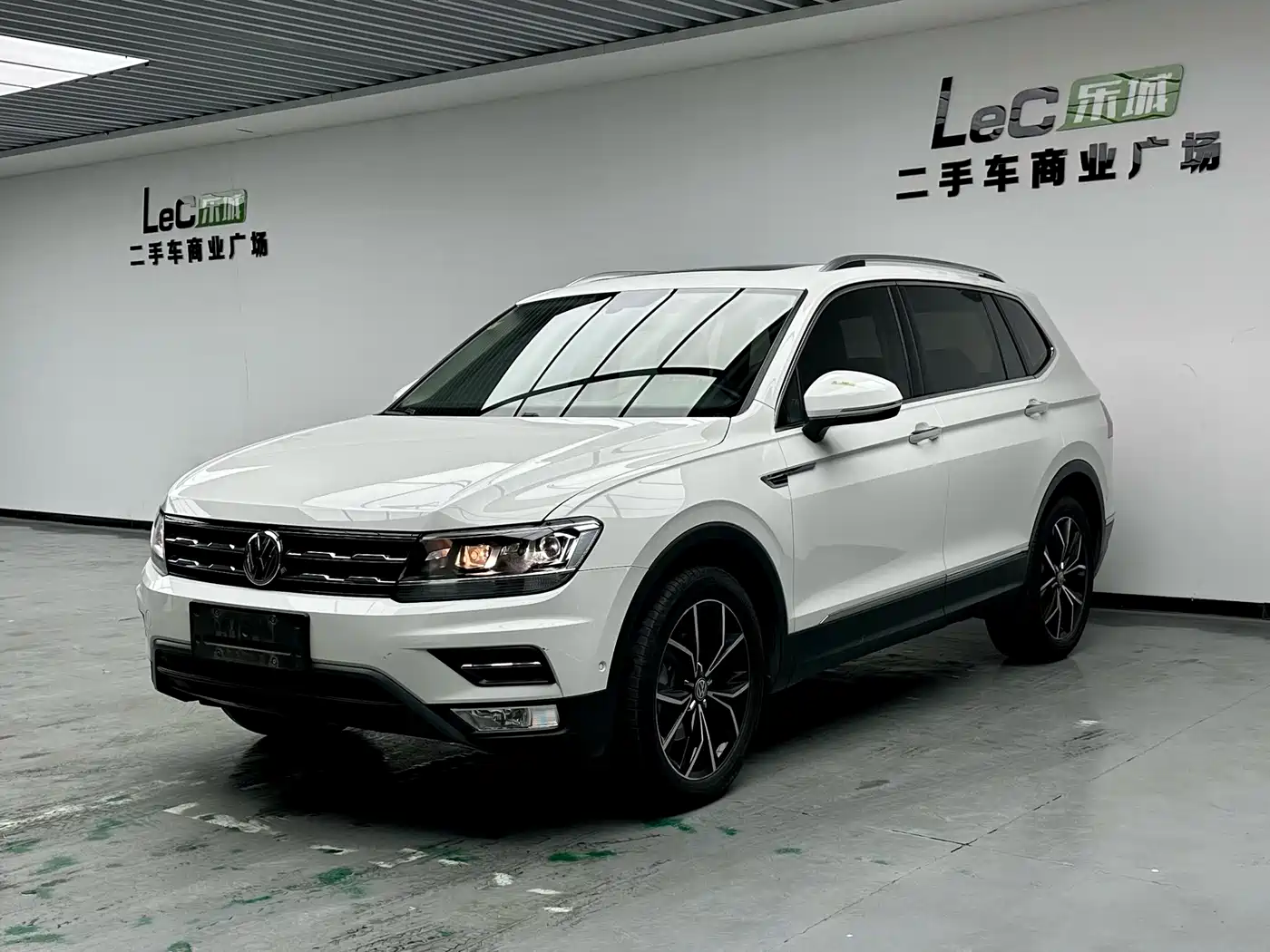 Volkswagen Tiguan L 2020 330TSI Auto 2WD Smart Luxury China VI
