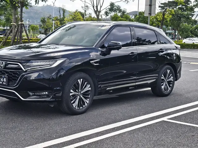 Honda UR-V 2020 370TURBO 2WD Premium Elegance Edition