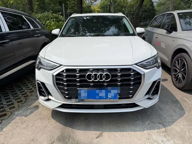 Audi Q3 2022 35 TFSI Fashion Dynamic