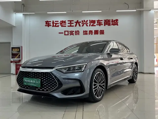 BYD Han 2022 DM-i 121KM Prestige