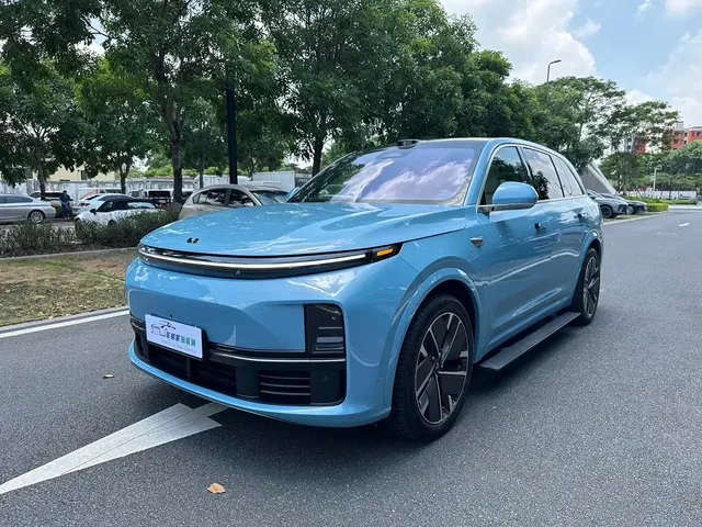Li Auto L7 2025 Max Smart Renewal Edition