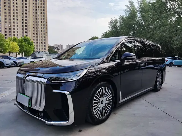 Voyah Auto Voyah Dreamer 2025 PHEV 4WD Kunpeng Premium Edition