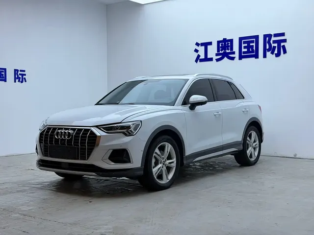 Audi Q3 2022 35 TFSI Progressive Dynamic