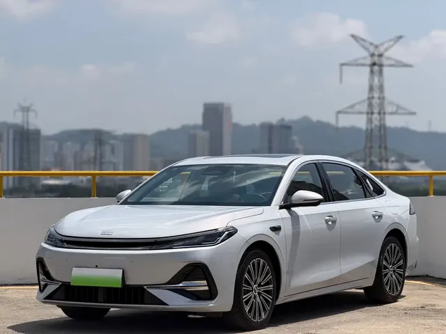 Geely Galaxy A7 2025 EM-i