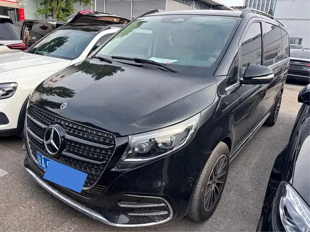 Mercedes-Benz V-Class 2024 V 300 Premium Edition