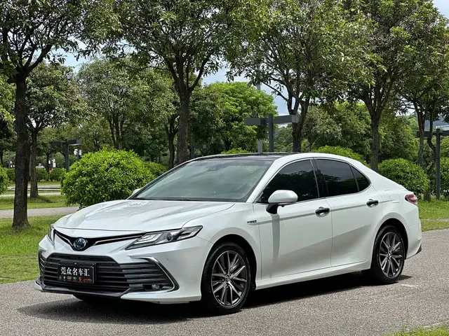 Toyota Camry 2021 Hybrid 2.5HG Luxury Edition