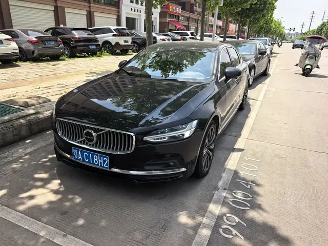 Volvo S90 2020 T5 Momentum Luxury Edition