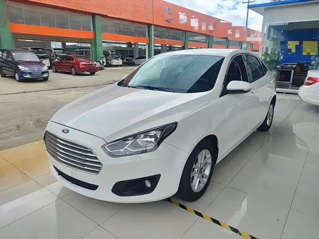 Ford Escort 2019 Facelift 1.5L Auto Premium Edition (TPMS) China VI