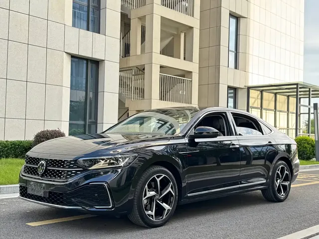 Volkswagen Passat 2024 380TSI Starlight Dragon Glory Edition