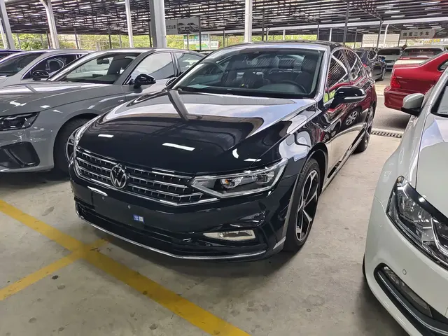 Volkswagen Magotan 2024 2 Million Units Public Sharing Edition 330TSI DSG Luxury